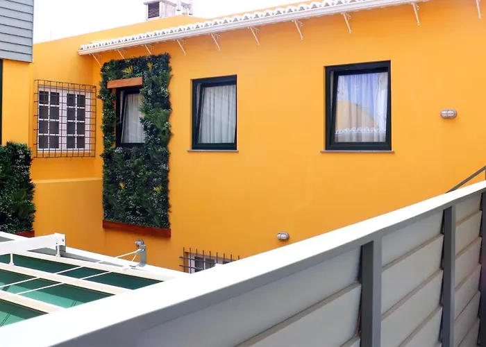 Alianca Cafe & Hostel